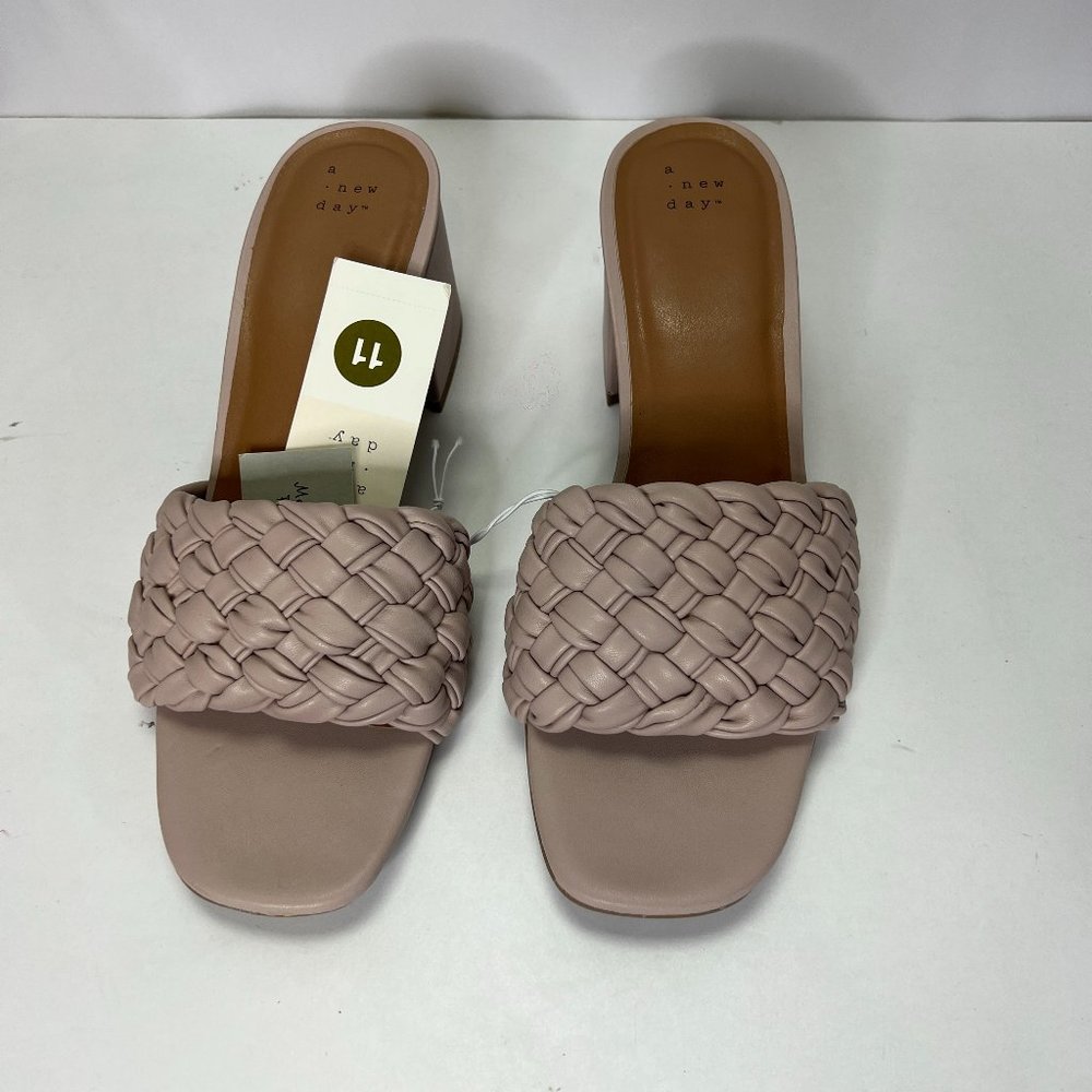 NWT ANewDay Block Heel Dorothy SBraided Pink Sandals Size 11